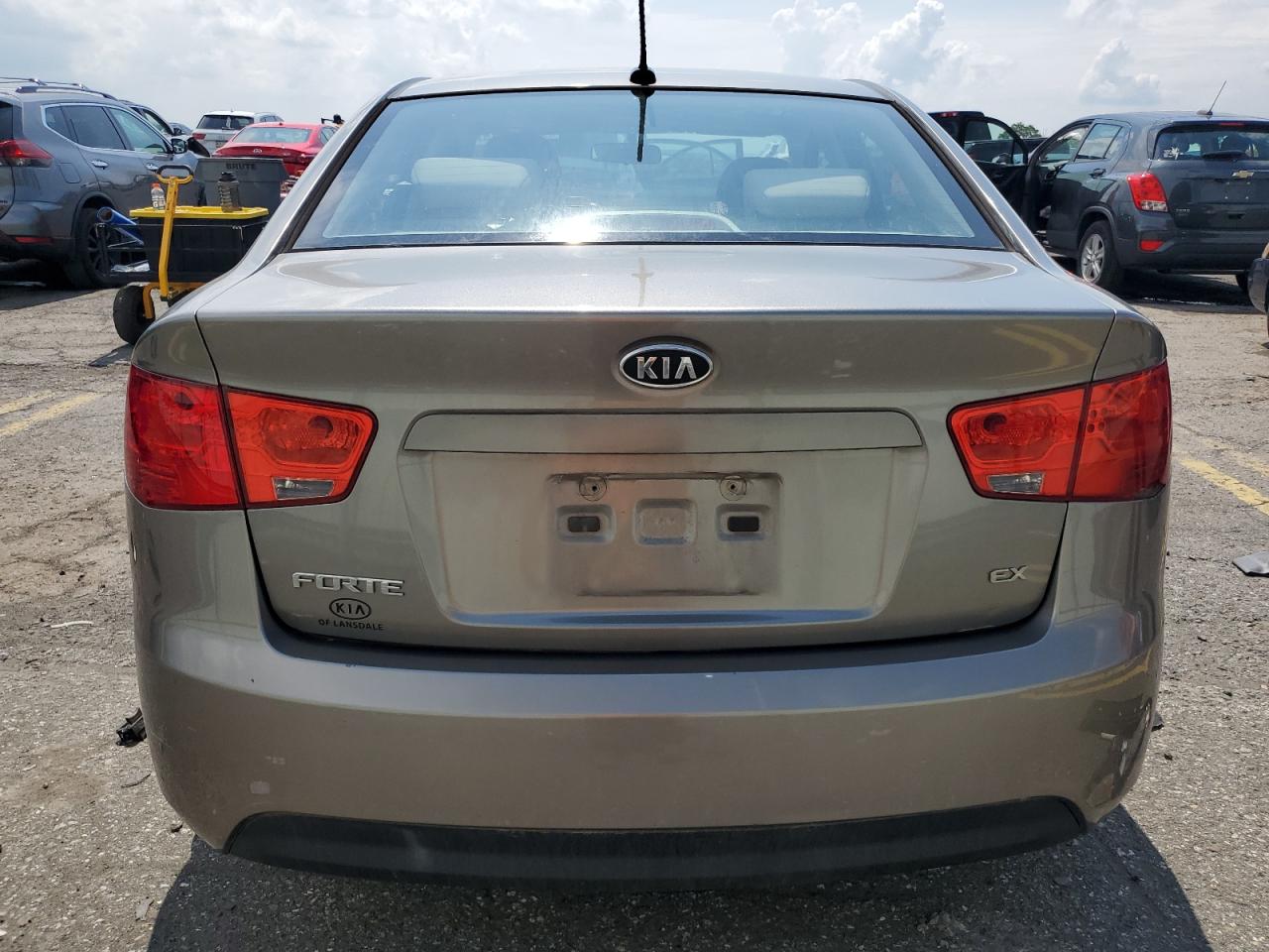 2011 Kia Forte Ex VIN: KNAFU4A28B5393075 Lot: 62579815