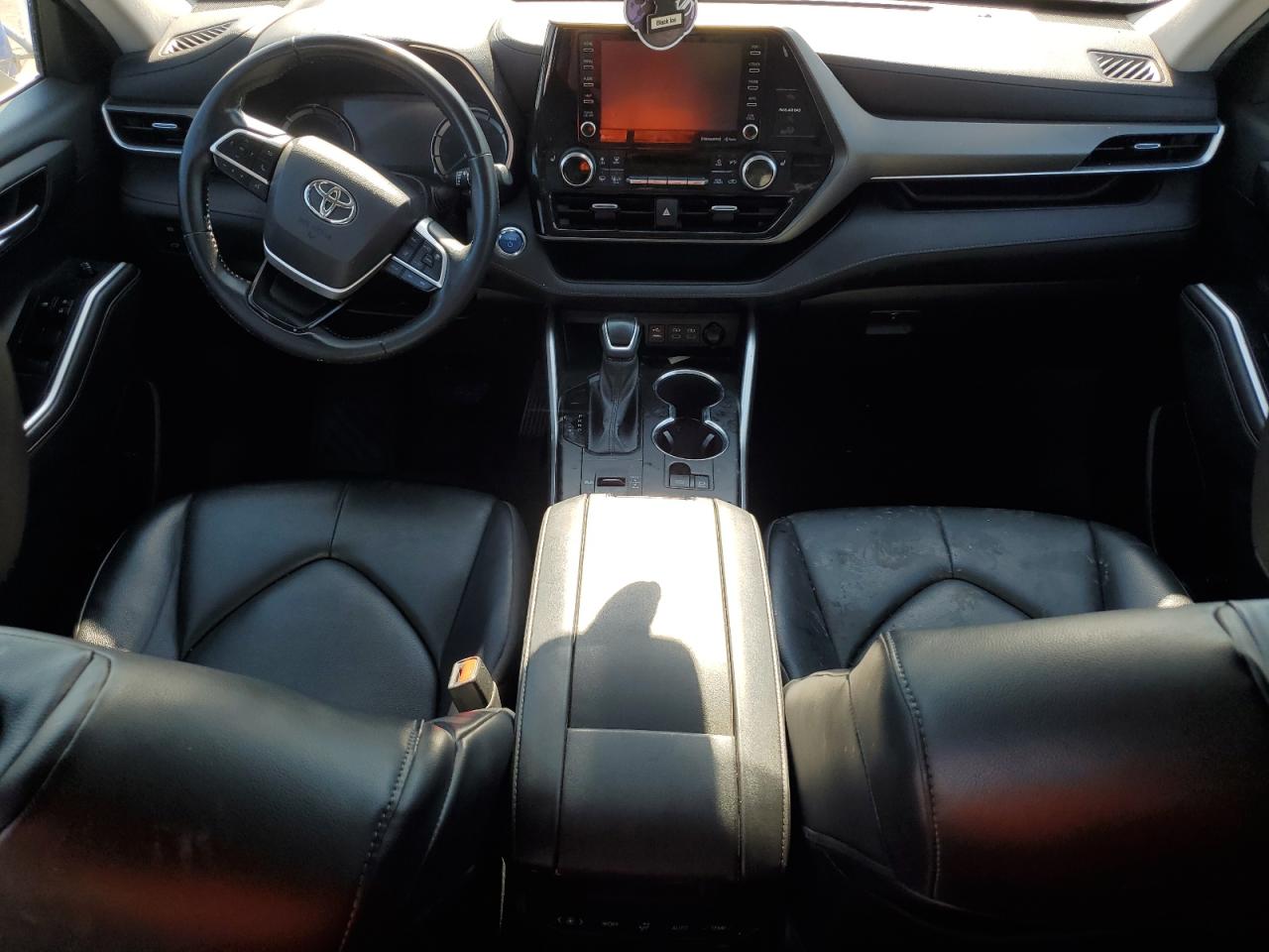 2022 Toyota Highlander Hybrid Xle VIN: 5TDHBRCHXNS077644 Lot: 63705515