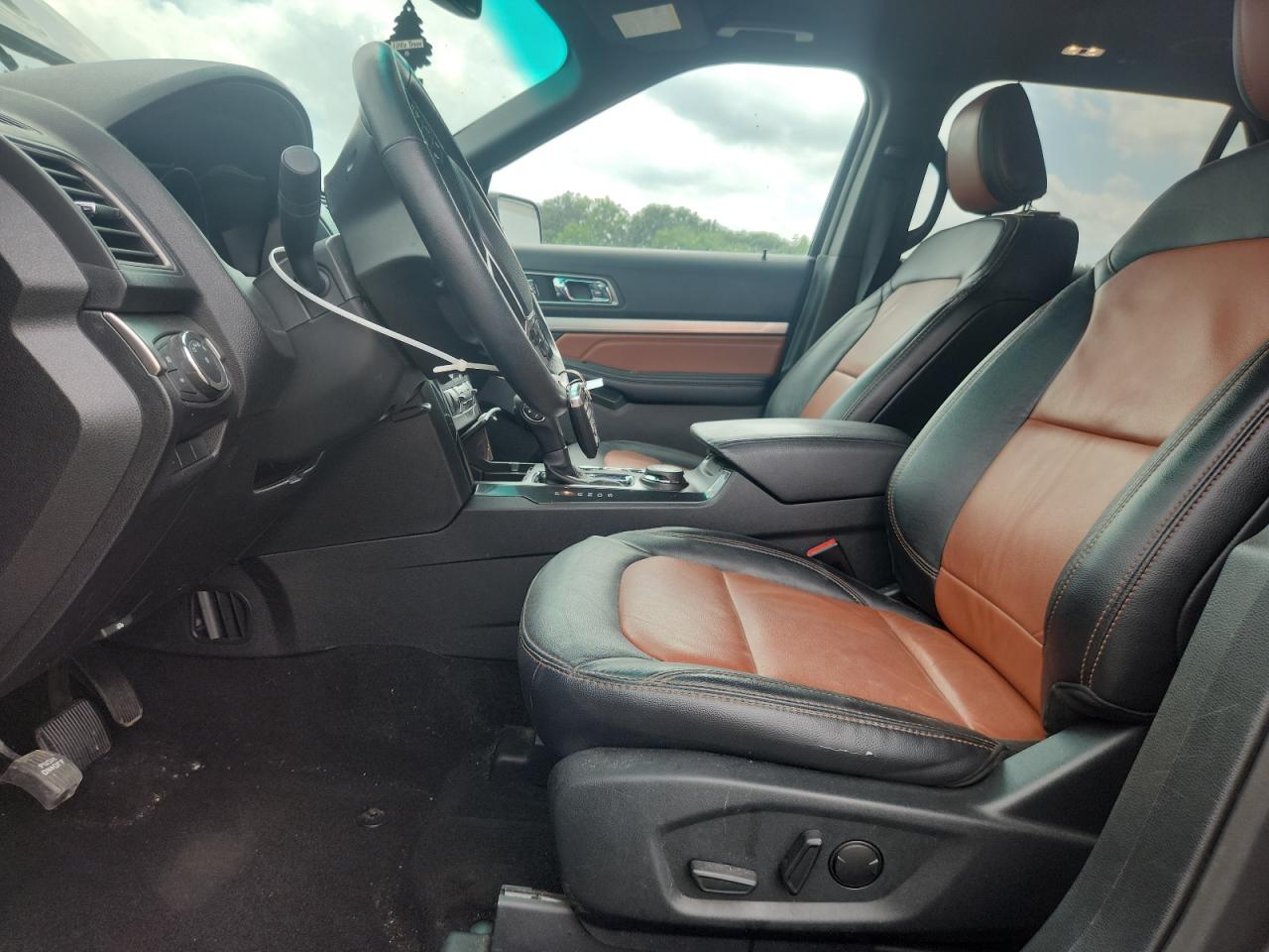 2019 Ford Explorer Xlt VIN: 1FM5K8DH0KGA34881 Lot: 65332105