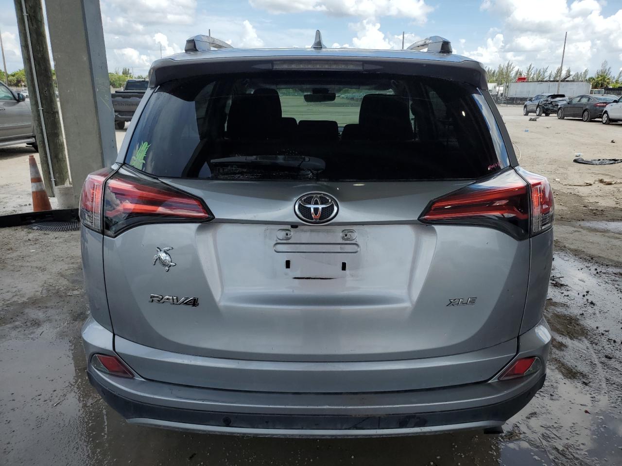 2017 Toyota Rav4 Xle VIN: 2T3WFREV9HW394266 Lot: 66967625