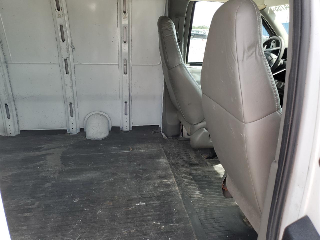 2006 Chevrolet Express G1500 VIN: 1GCFG15X961272034 Lot: 65204755