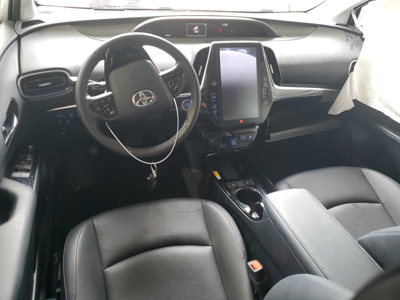 2020 Toyota Prius L VIN: JTDKARFU2L3120017 Lot: 64256835