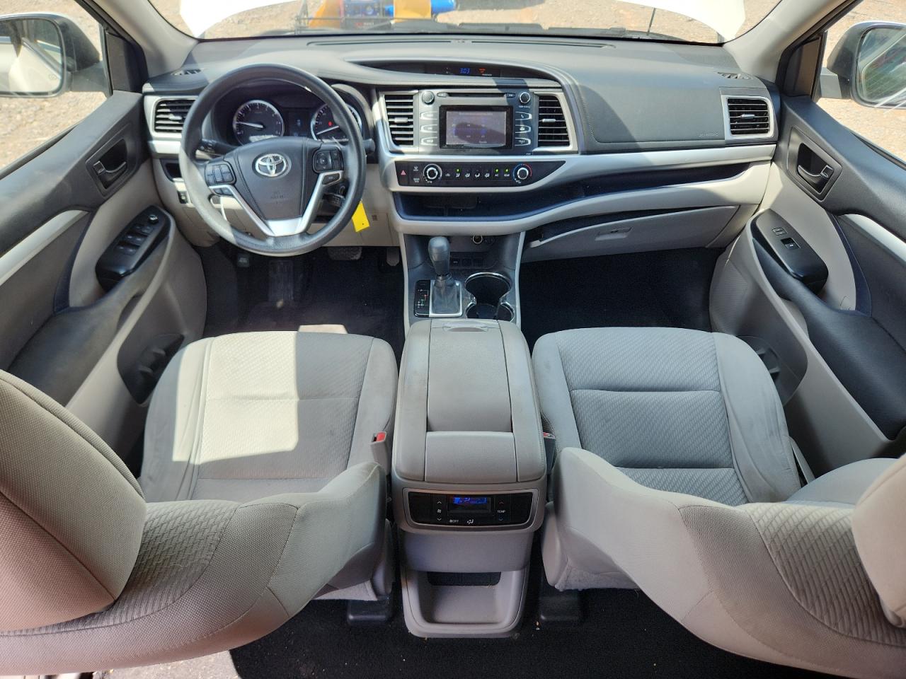2014 Toyota Highlander Le VIN: 5TDZARFH9ES008785 Lot: 64101235