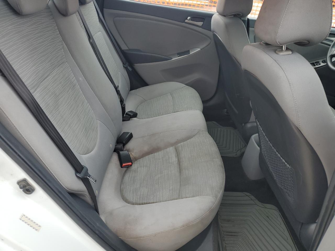 2015 Hyundai Accent Gls VIN: KMHCT4AE1FU877812 Lot: 64104655