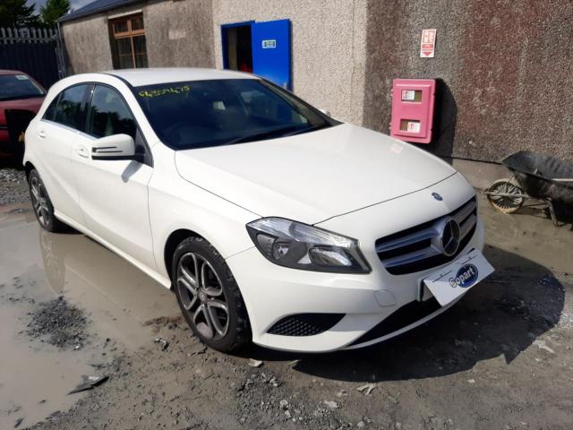 2014 MERCEDES BENZ A180 BLUEE