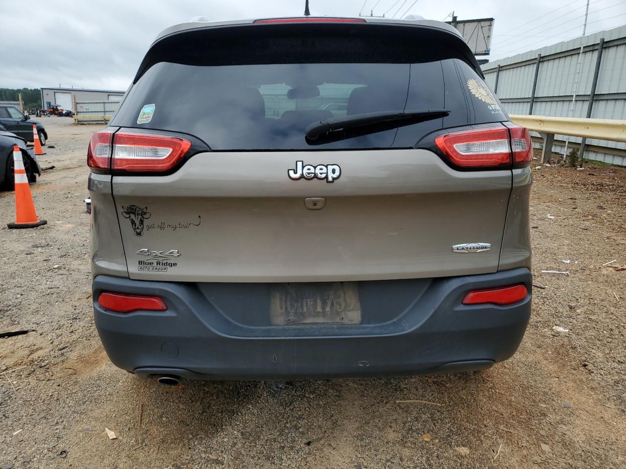 2016 Jeep Cherokee Latitude VIN: 1C4PJMCB3GW296283 Lot: 64851125