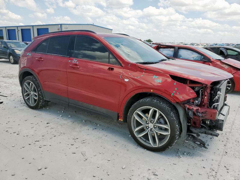  CADILLAC XT4 2023 Красный
