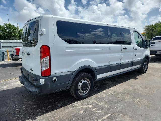 Minivans FORD TRANSIT 2015 Biały