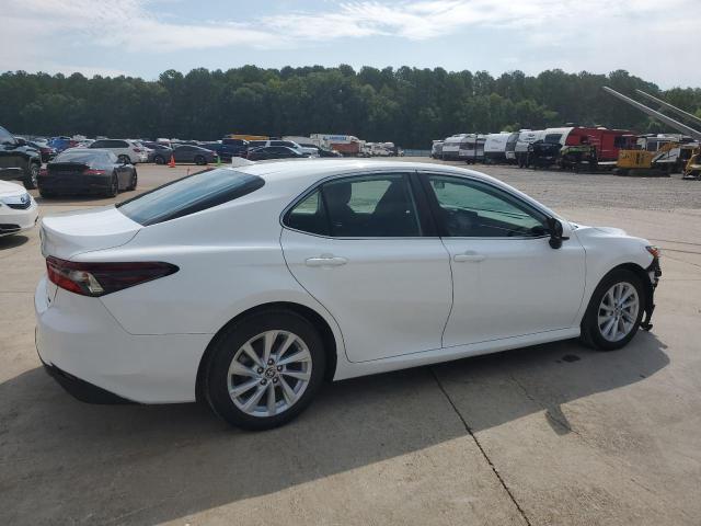  TOYOTA CAMRY 2021 White
