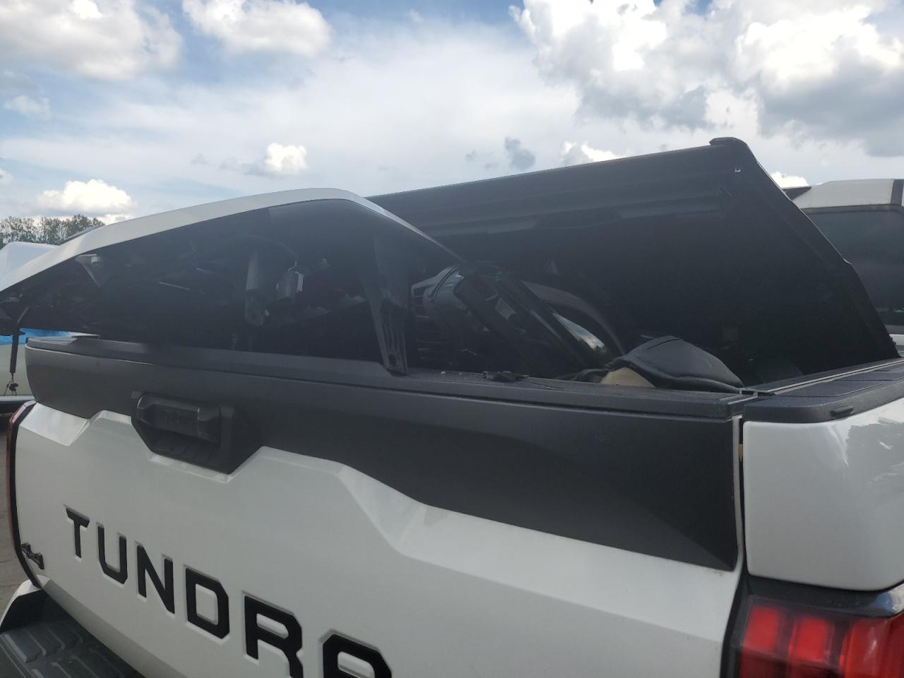 2022 Toyota Tundra Crewmax Sr VIN: 5TFLA5DB0NX041505 Lot: 62826275