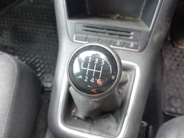 2013 VOLKSWAGEN TIGUAN S T