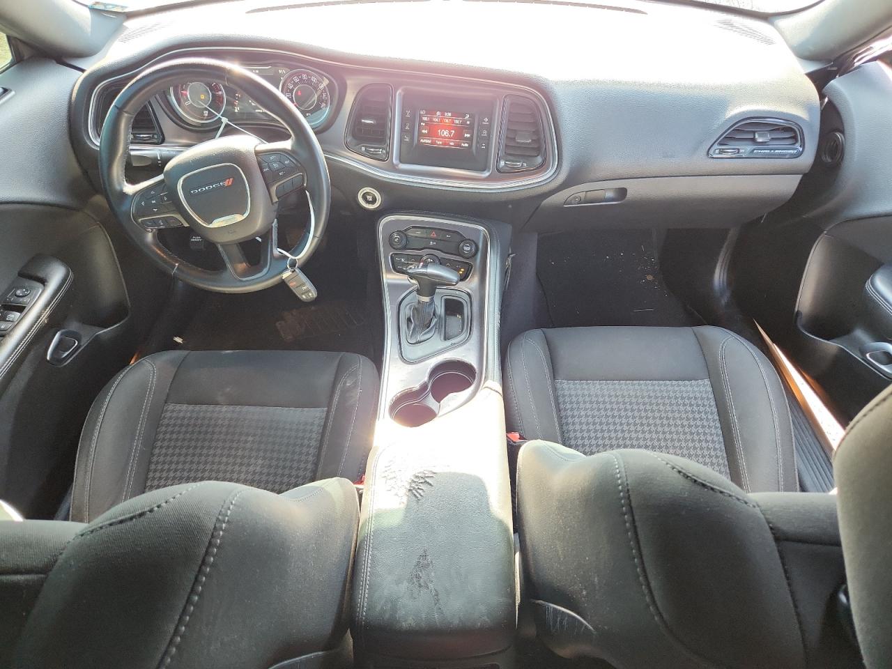 2016 Dodge Challenger Sxt VIN: 2C3CDZAG2GH171974 Lot: 63839925
