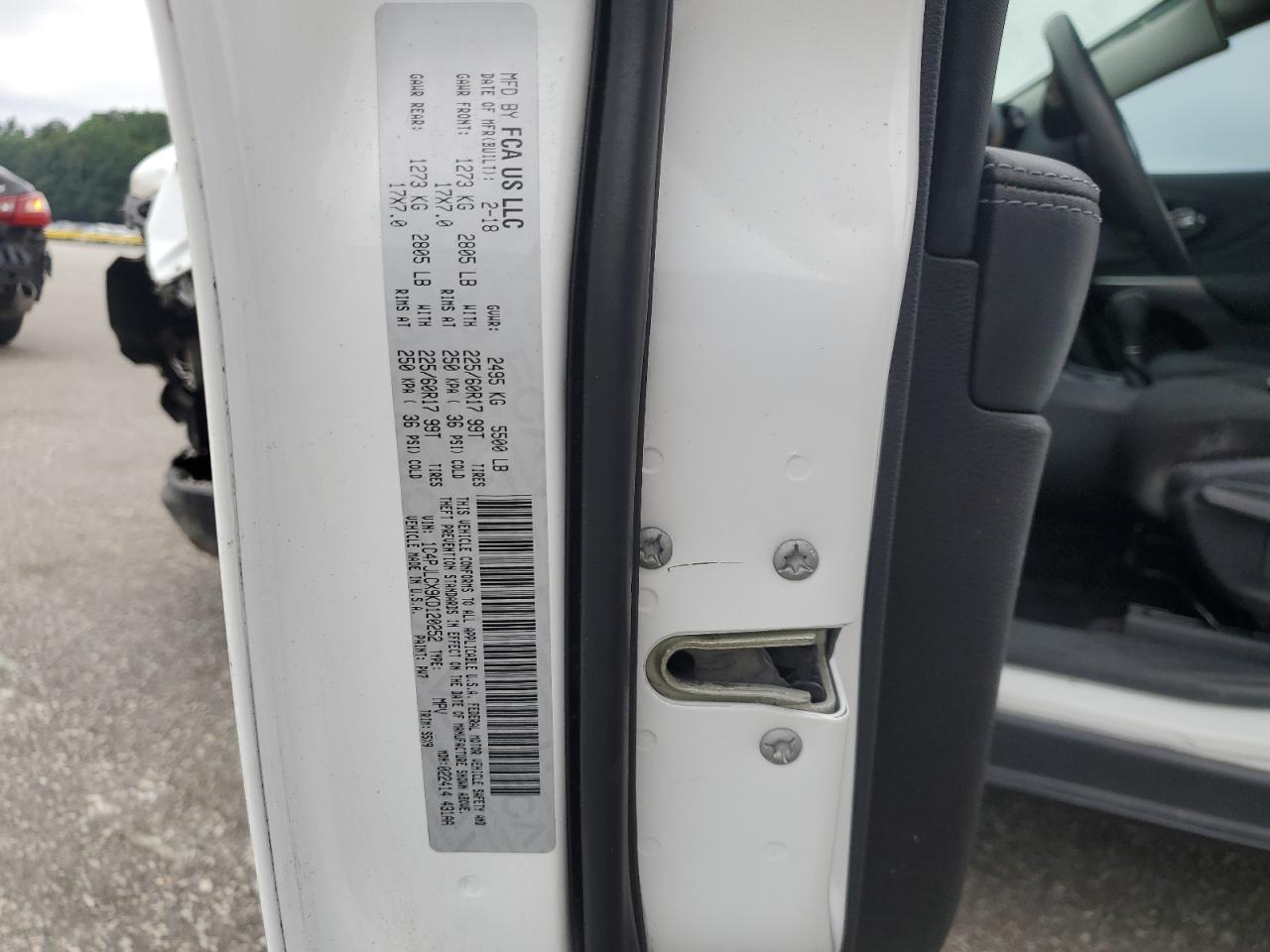 2019 Jeep Cherokee Latitude VIN: 1C4PJLCX9KD120252 Lot: 64590385