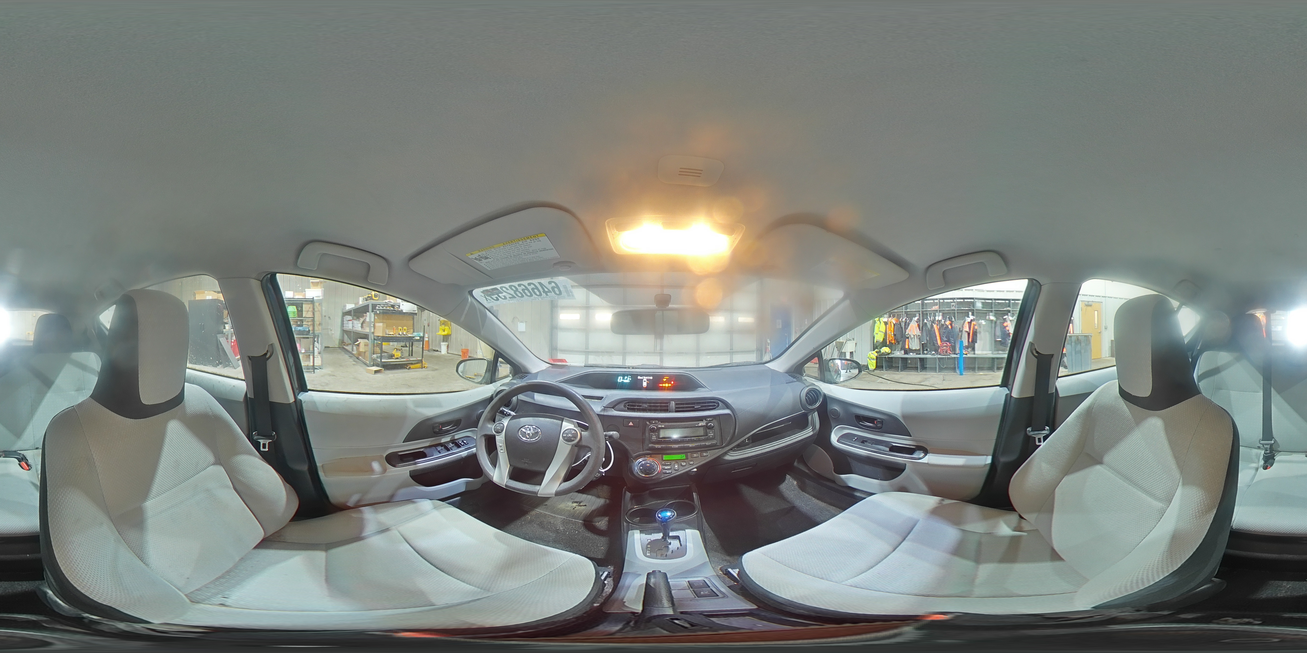 2014 Toyota Prius C VIN: JTDKDTB32E1072258 Lot: 64668255