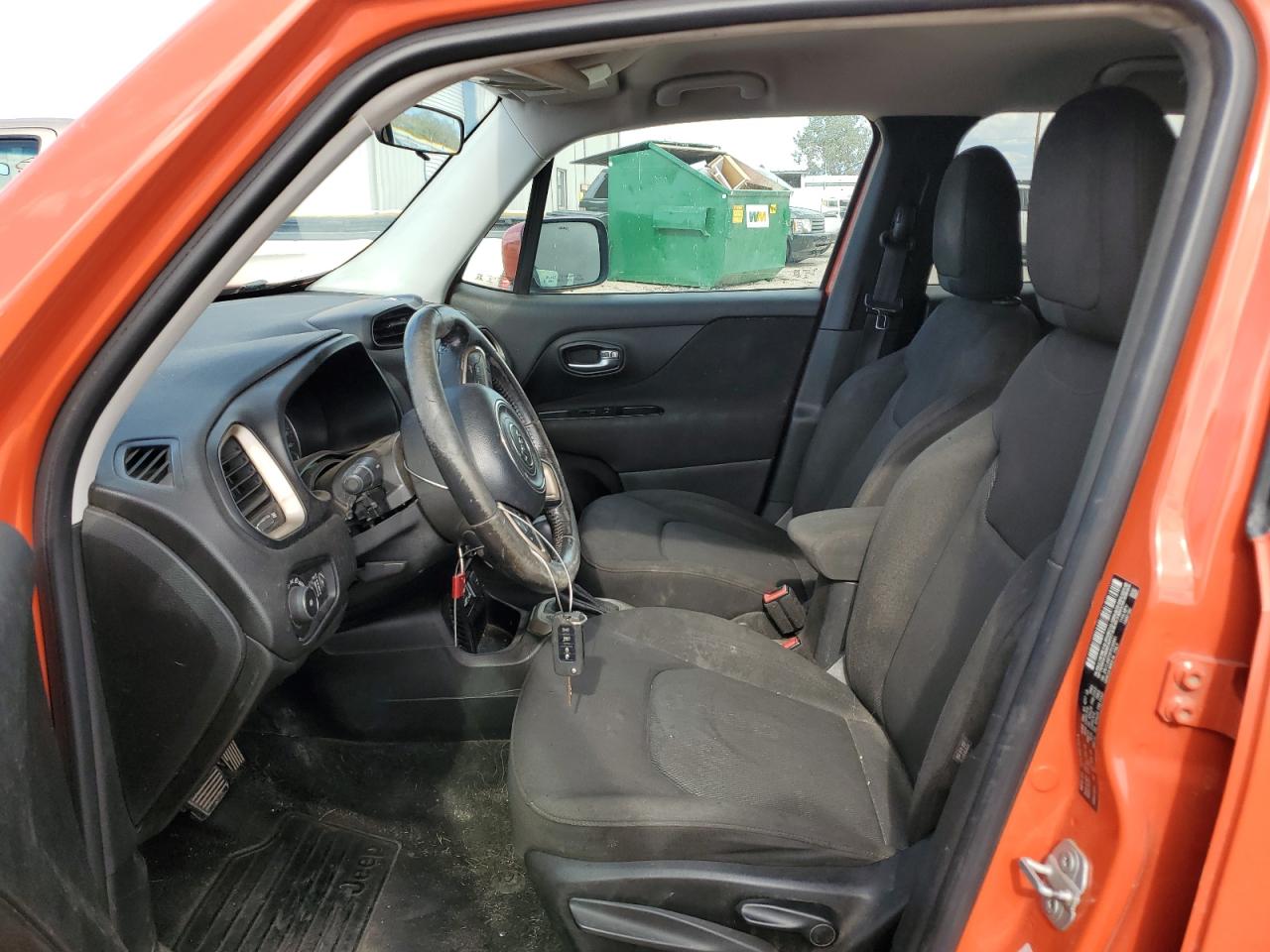 2015 Jeep Renegade Latitude VIN: ZACCJABTXFPC00541 Lot: 67318385