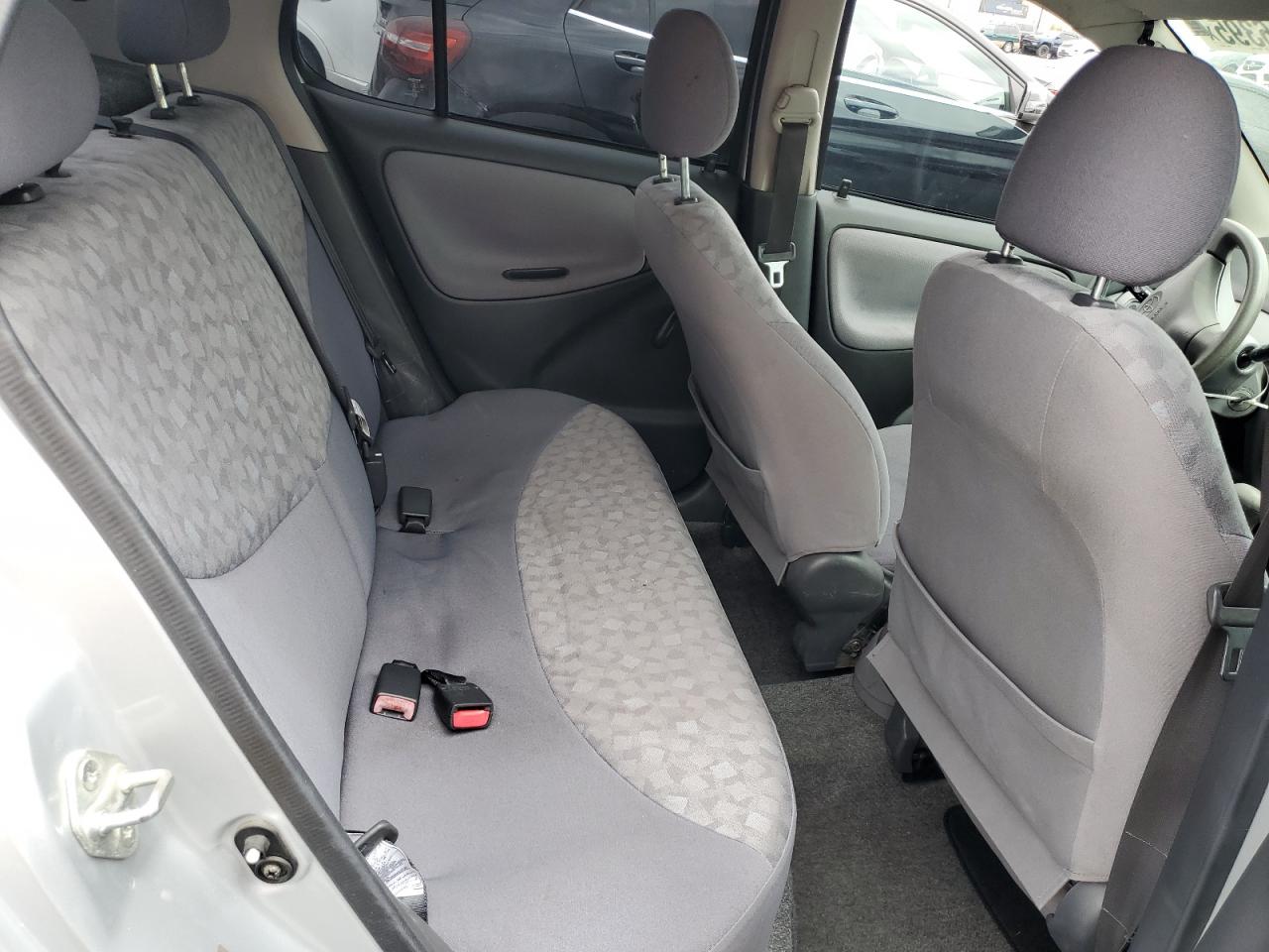 2000 Toyota Echo VIN: JTDBT1239Y0076647 Lot: 65616395