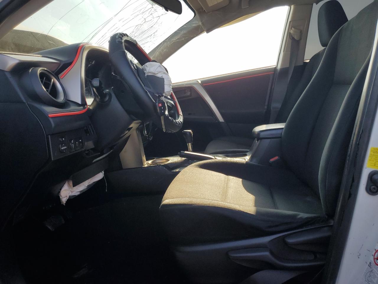 2014 Toyota Rav4 Le VIN: JTMZFREV3EJ010795 Lot: 65583075
