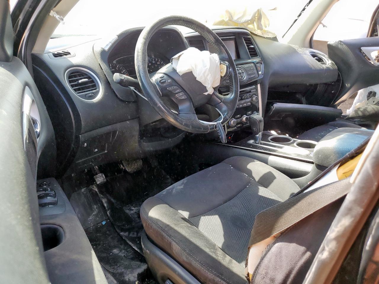 2014 Nissan Pathfinder S VIN: 5N1AR2MN4EC640516 Lot: 67009135