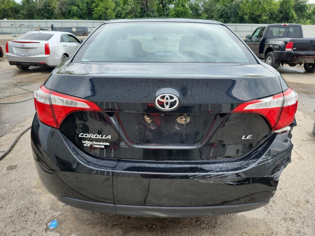 2015 Toyota Corolla L VIN: 5YFBURHE6FP240623 Lot: 64055375
