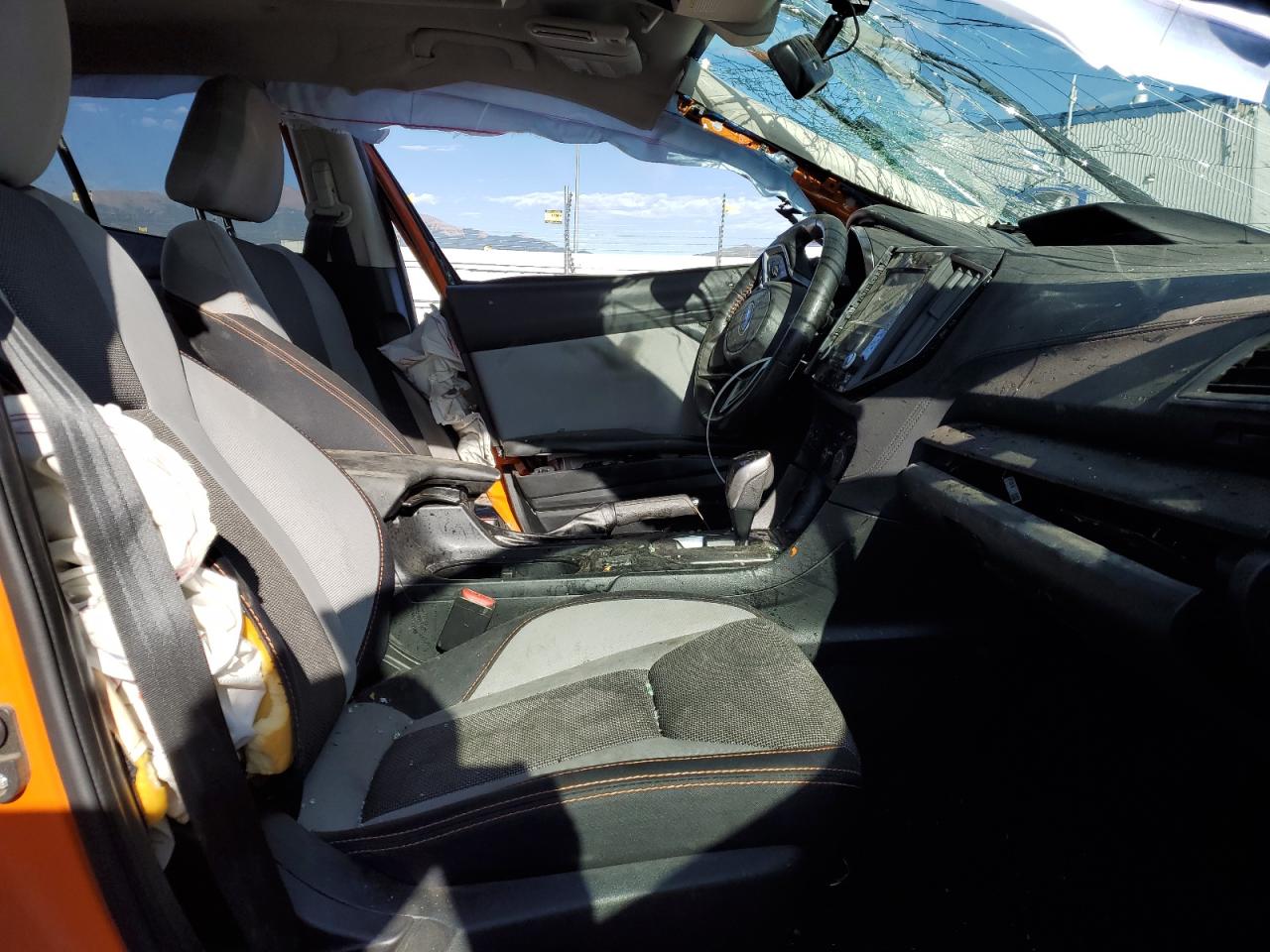 2018 Subaru Crosstrek Premium VIN: JF2GTADC0JH322030 Lot: 63317405