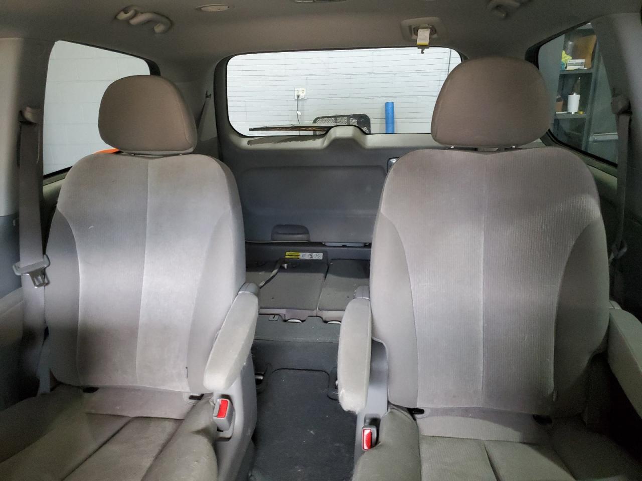 2014 Kia Sedona Lx VIN: KNDMG4C73E6547118 Lot: 62701835