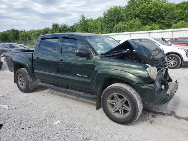 Pickups TOYOTA TACOMA 2013 Zielony