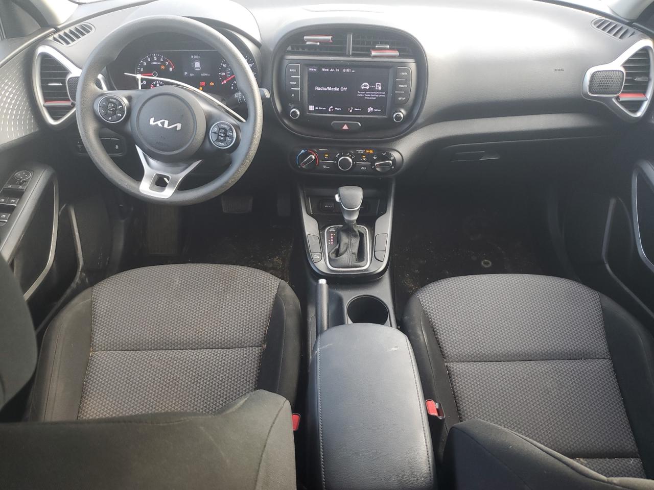 2022 Kia Soul Lx VIN: KNDJ23AU0N7811166 Lot: 64938805