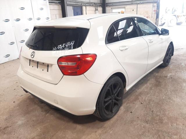 2014 MERCEDES BENZ A180 BLUEE