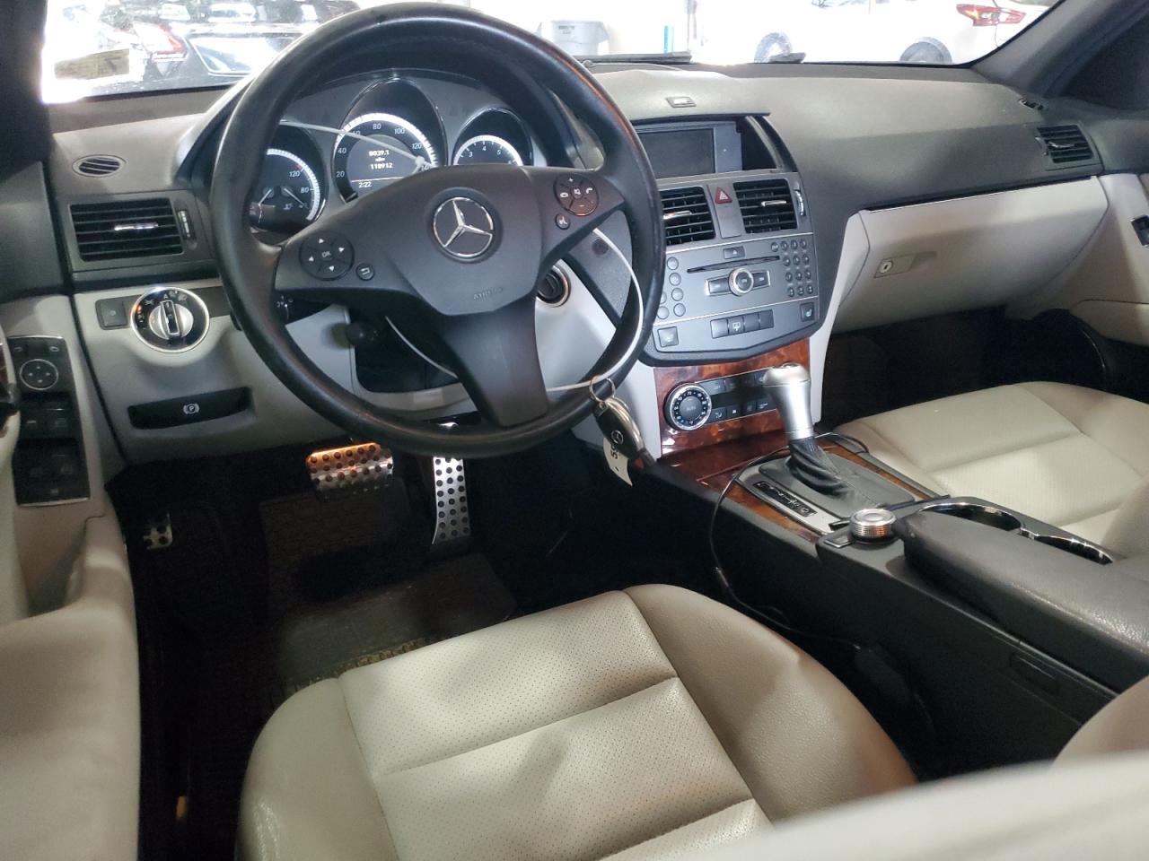 2011 Mercedes-Benz C 300 4Matic VIN: WDDGF8BB1BR163982 Lot: 64742095