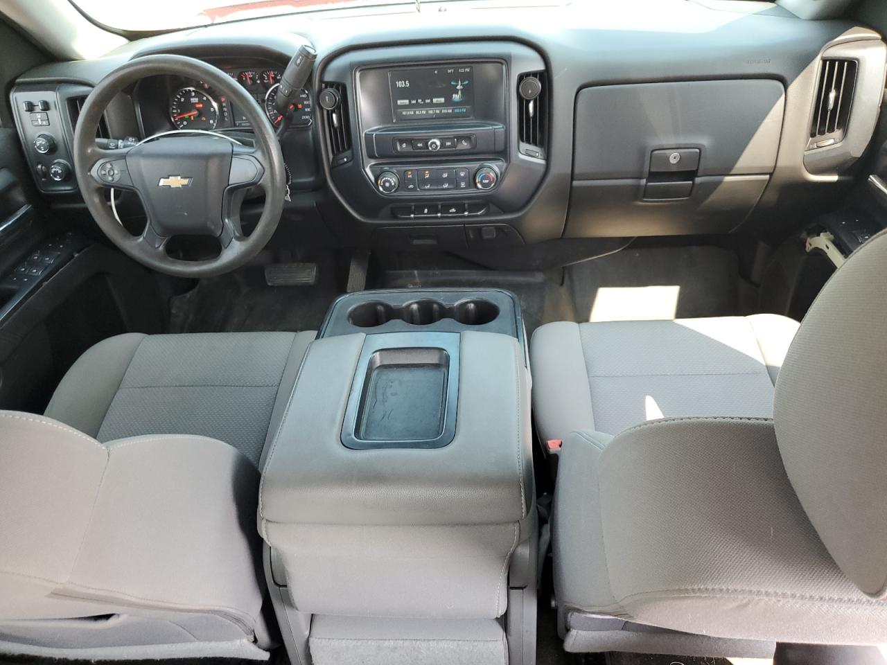 2017 Chevrolet Silverado K1500 Custom VIN: 1GCVKPEC4HZ340738 Lot: 64577295