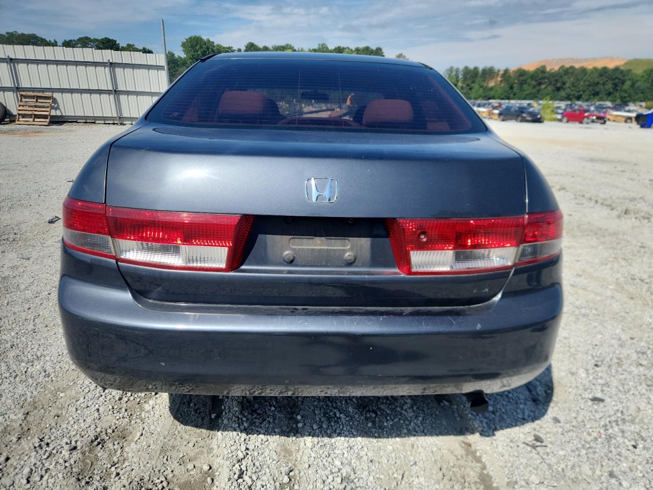 2004 Honda Accord Lx VIN: 1HGCM56334A000852 Lot: 61375675
