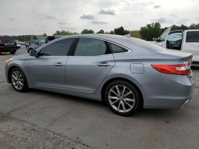 Sedans HYUNDAI AZERA 2016 Srebrny