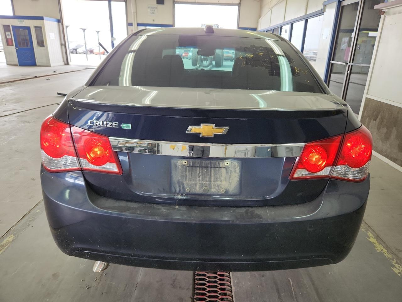 2015 Chevrolet Cruze VIN: 1G1P75SZXF7172841 Lot: 65400085