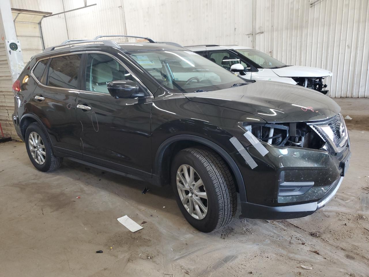 5N1AT2MV0HC731174 NISSAN ROGUE 2017