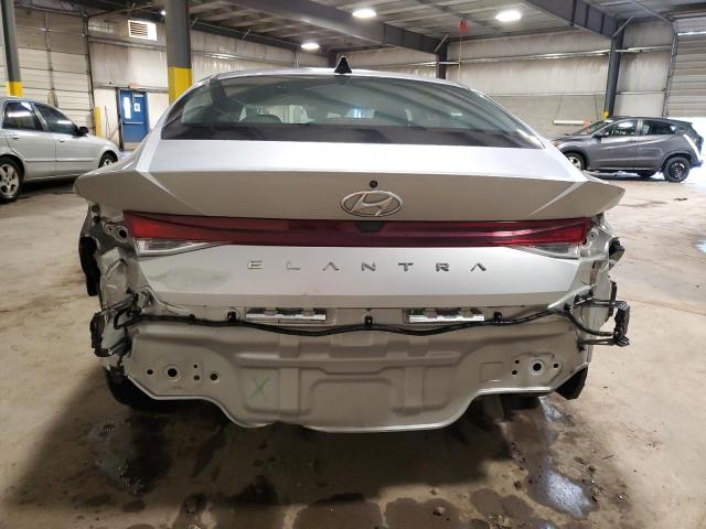  HYUNDAI ELANTRA 2021 Серебристый