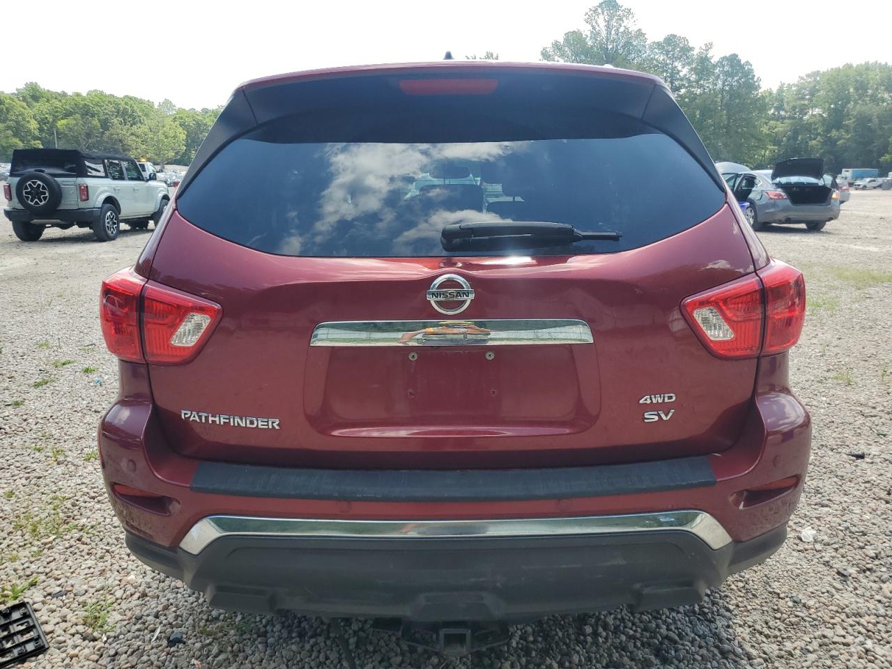 2018 Nissan Pathfinder S VIN: 5N1DR2MM0JC659689 Lot: 65506105