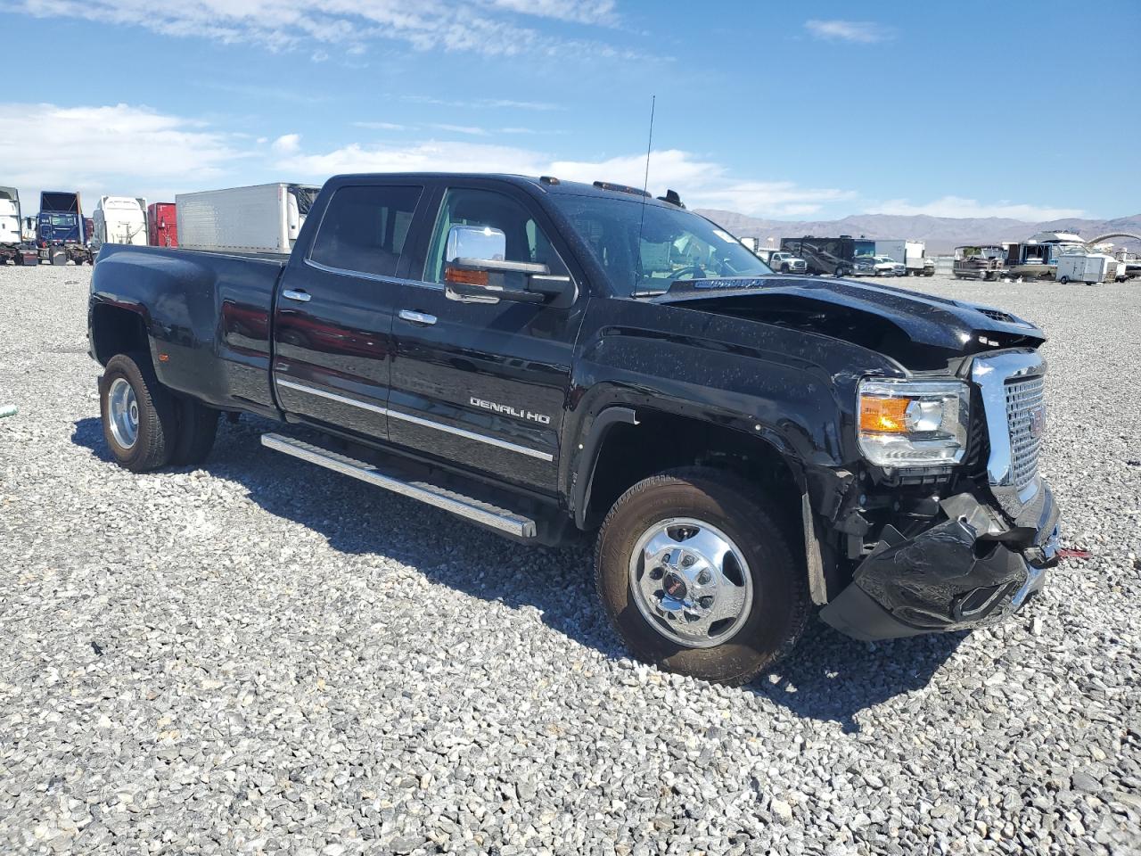 1gt42yey6hf242678 1GT42YEY6HF242678 2017 GMC Sierra K3500 Denali