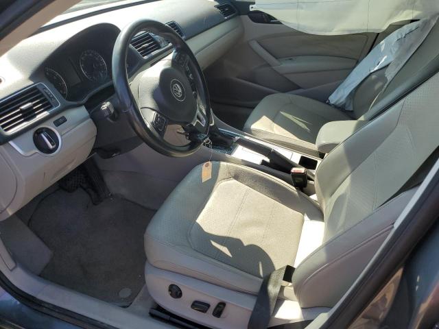  VOLKSWAGEN PASSAT 2012 Серый