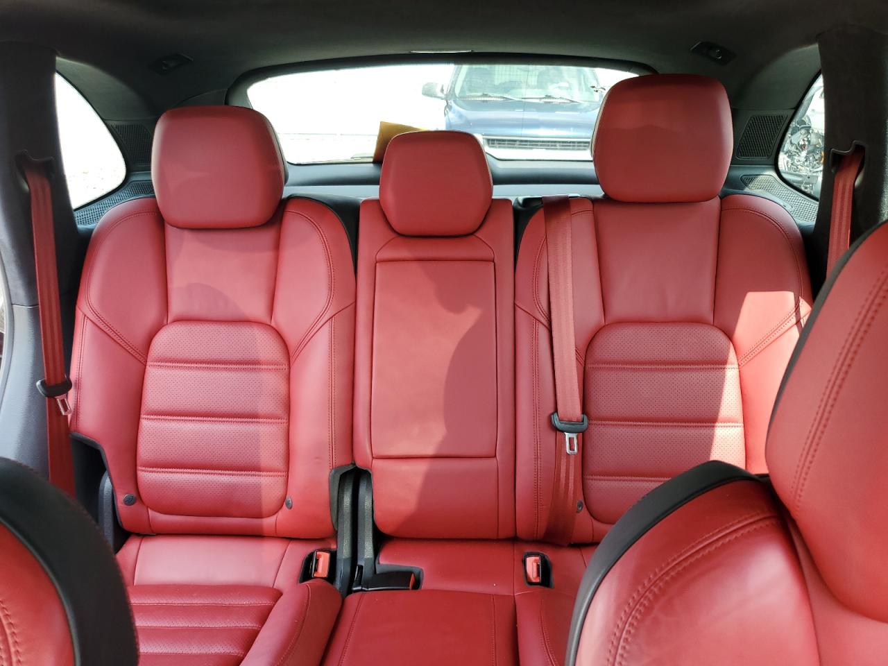 2016 Porsche Cayenne Gts VIN: WP1AD2A20GLA73512 Lot: 62722255