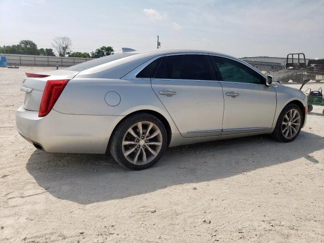 Sedans CADILLAC XTS 2017 Srebrny