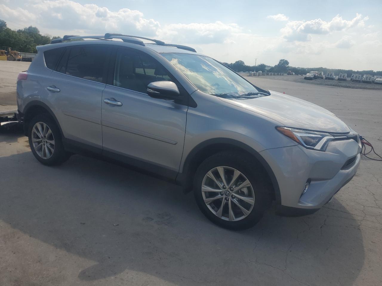 2T3DFREV8HW567072 TOYOTA RAV4 2017