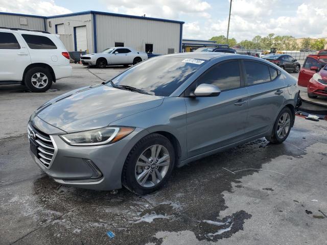  HYUNDAI ELANTRA 2018 Серый