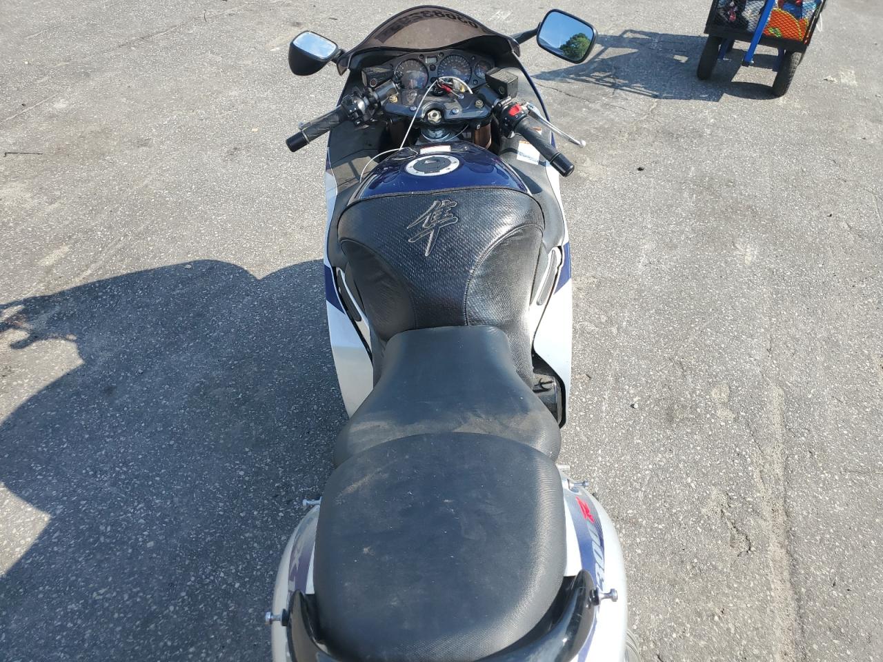 2005 Suzuki Gsx1300 Rk5 VIN: JS1GW71AX52102926 Lot: 63683295