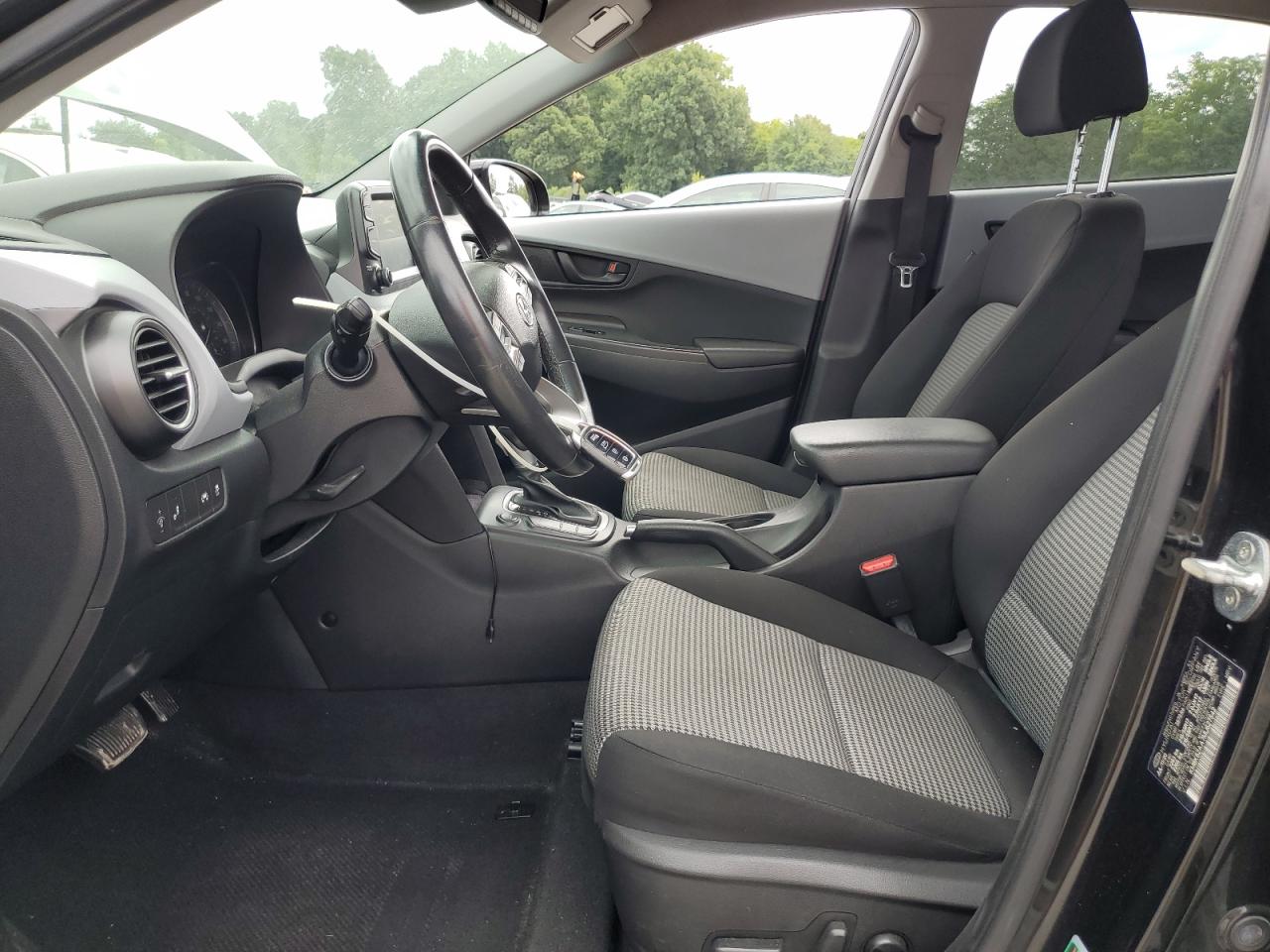 2021 Hyundai Kona Sel Plus VIN: KM8K62AA7MU627542 Lot: 66028385