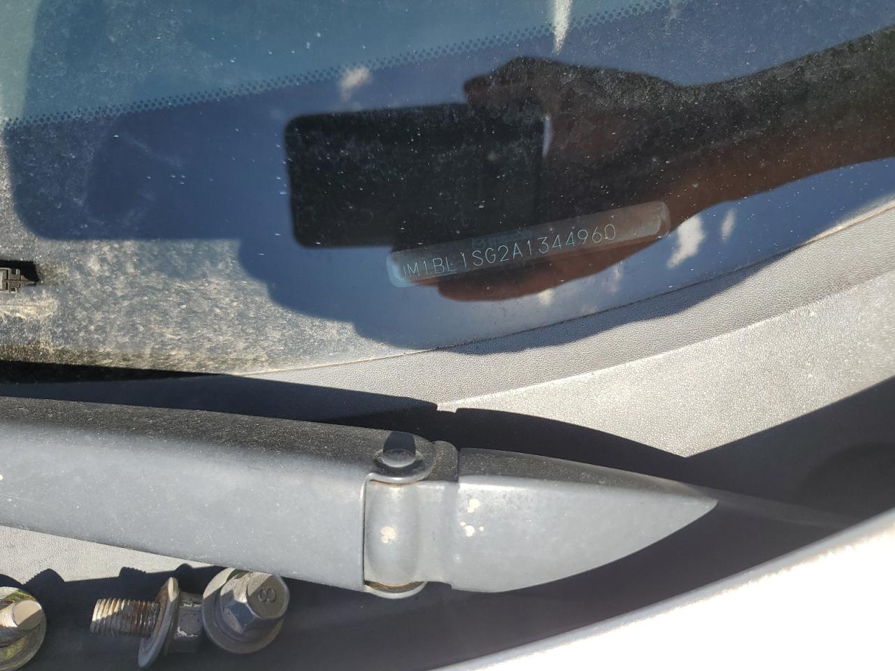 2010 Mazda 3 I VIN: JM1BL1SG2A1344960 Lot: 64392185