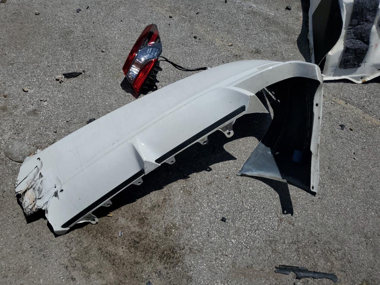 2018 Toyota Camry L VIN: JTNB11HK9J3027548 Lot: 61980935