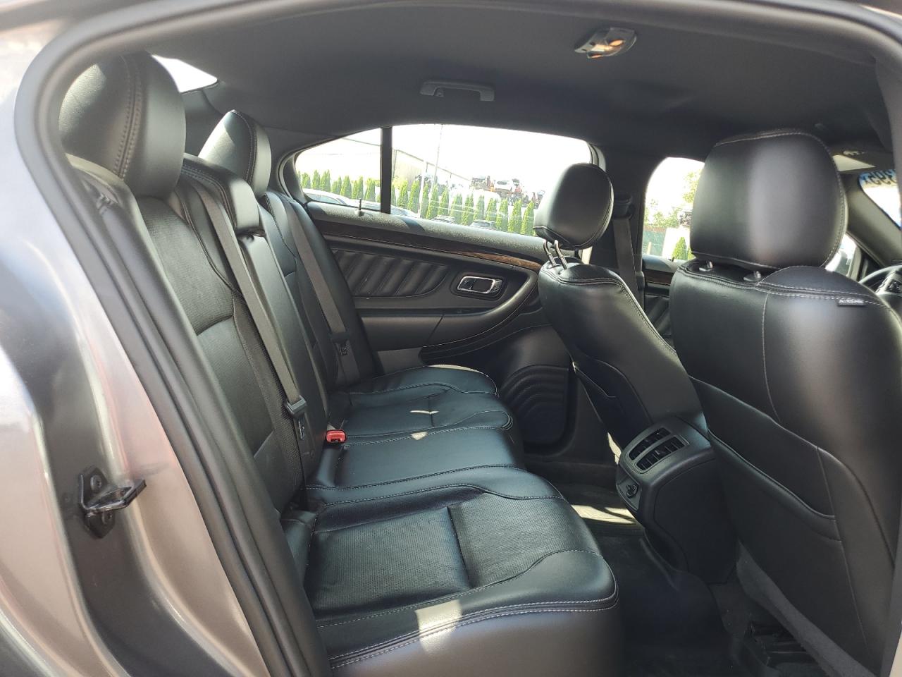 2013 Ford Taurus Limited VIN: 1FAHP2F82DG225658 Lot: 65421395