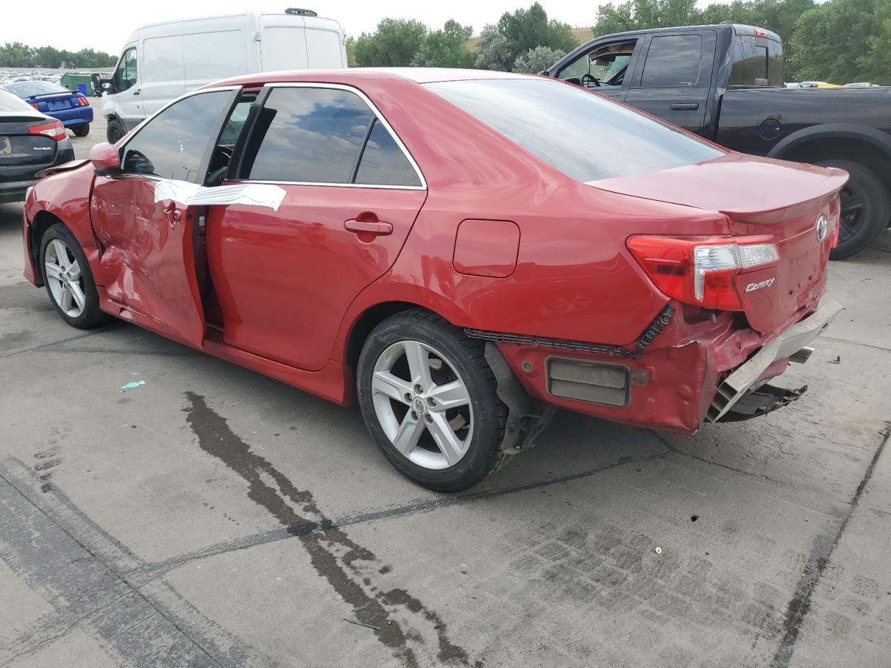4t1bf1fk1eu749388 4T1BF1FK1EU749388 2014 Toyota Camry L