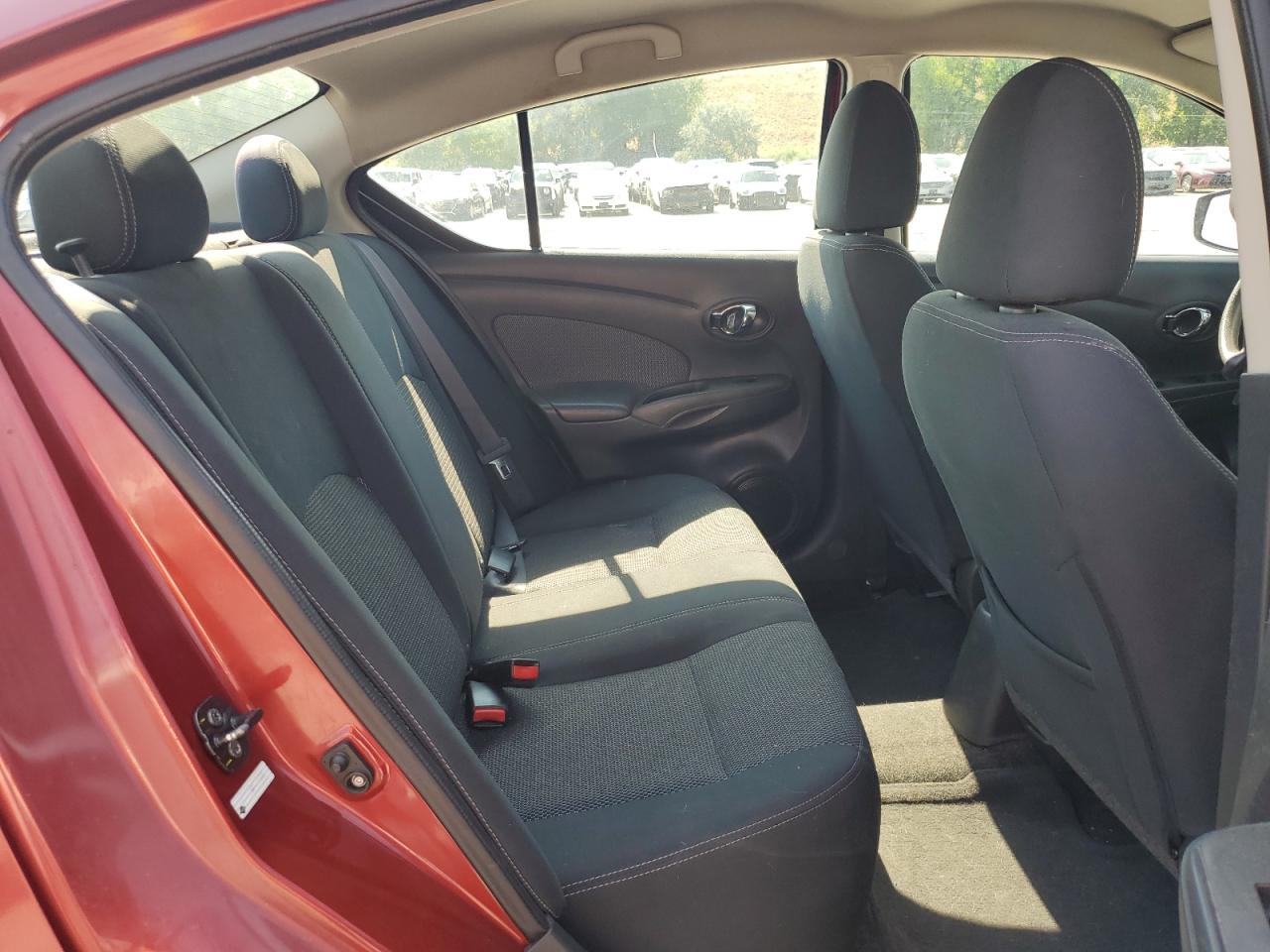 2016 Nissan Versa S VIN: 3N1CN7AP1GL852876 Lot: 66411775