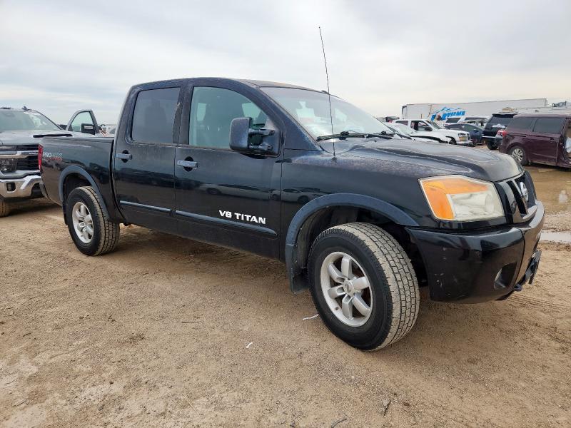  NISSAN TITAN 2012 Black
